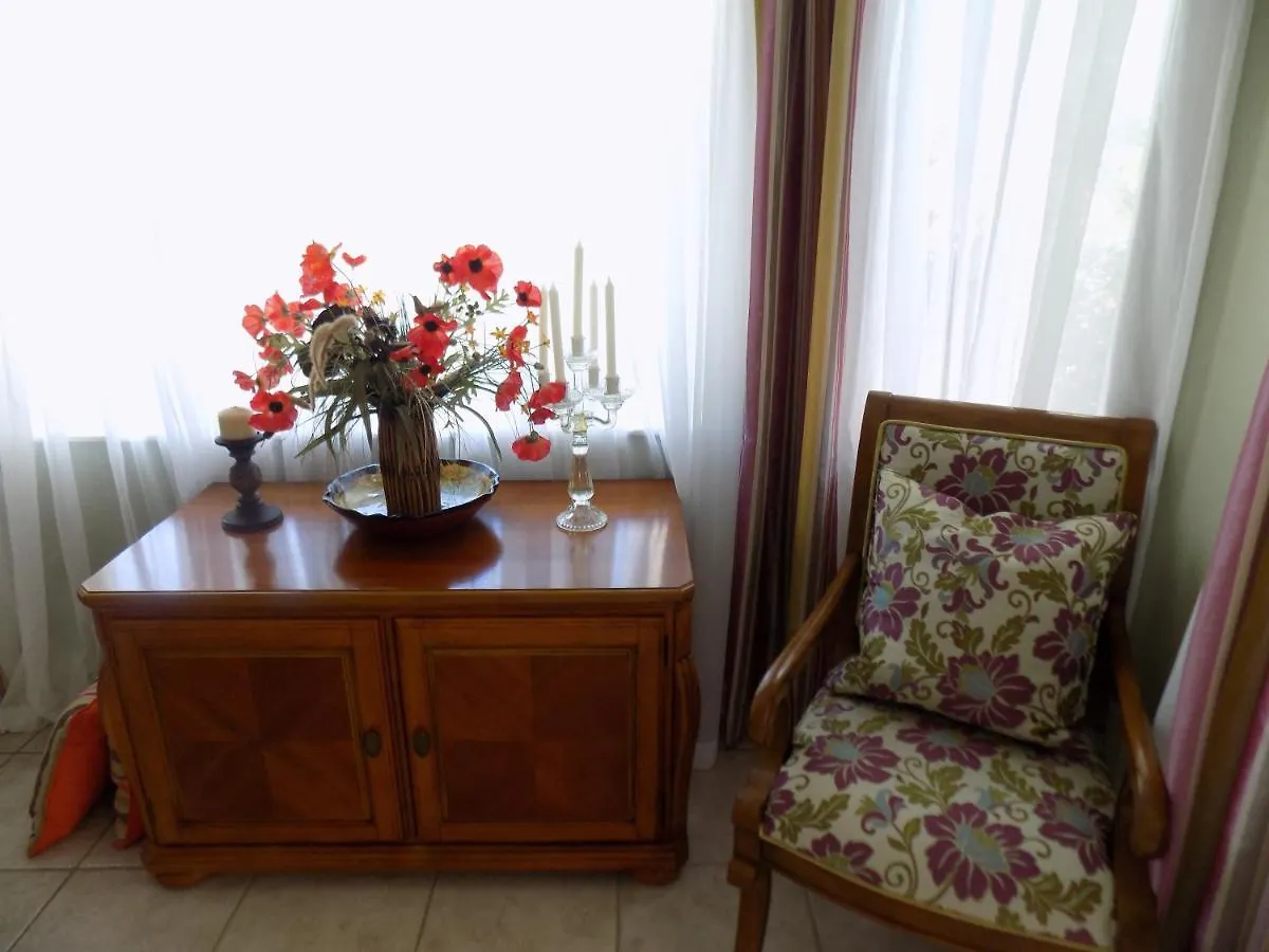 The Pelican #3 - Spacious 3 Bedroom 2,5 Bath Waterfront Townhome In The Heart Of Rodney Bay, Townhouse 圣卢西亚